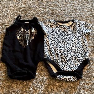 Old Navy baby girl onesies size 3-6 months